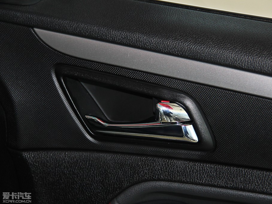 2014vB70 2.0L ԄӺA