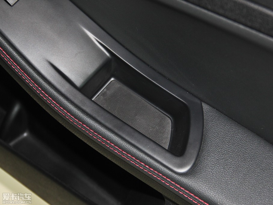 2014vB70 2.0L ԄӺA