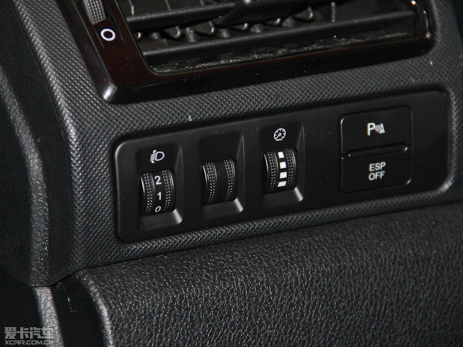 2014vB70 2.0L ԄӺA