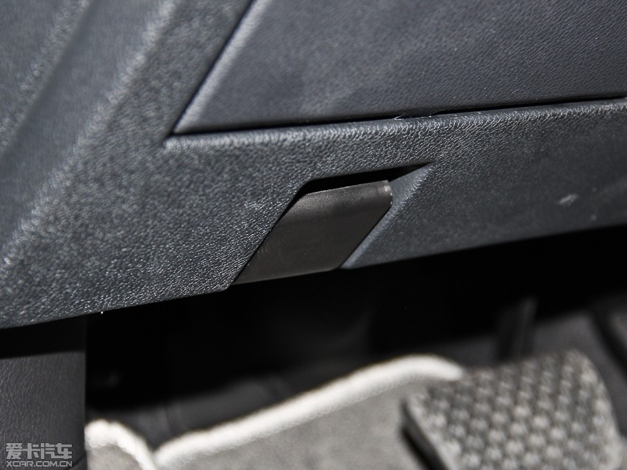 2014vB70 2.0L ԄӺA