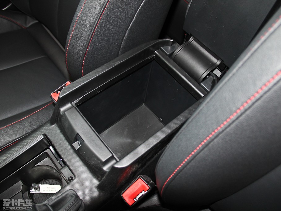 2014vB70 2.0L ԄӺA