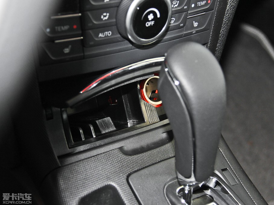 2014vB70 2.0L ԄӺA