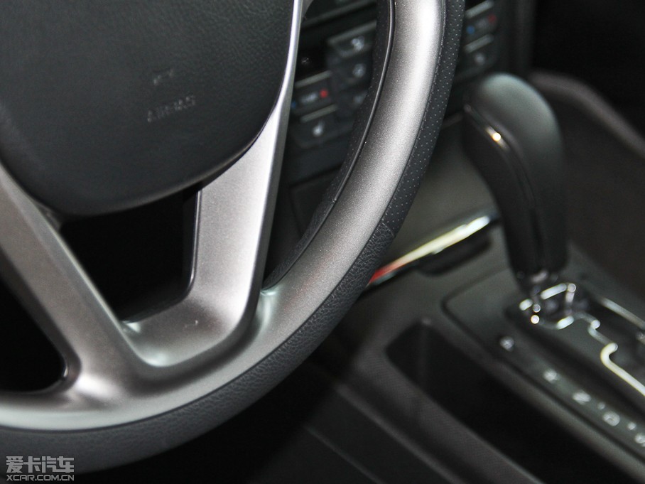 2014vB70 2.0L ԄӺA