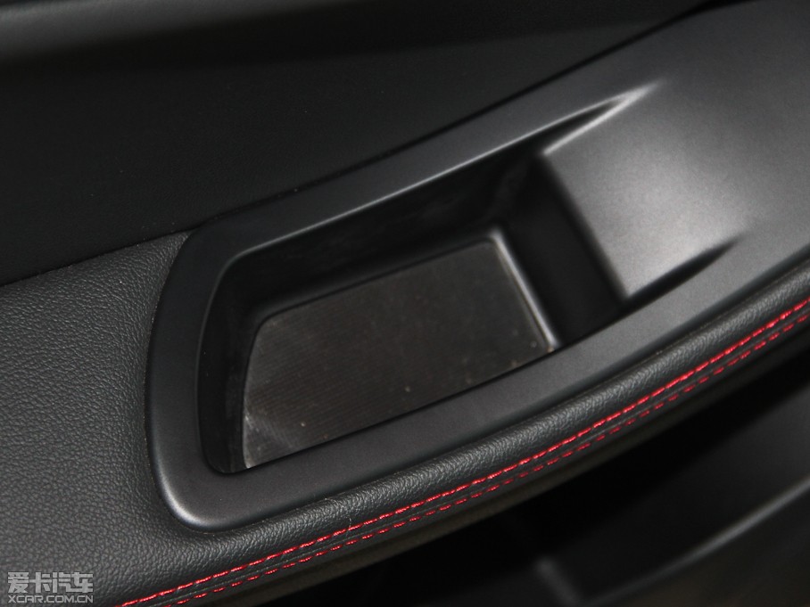 2014vB70 2.0L ԄӺA