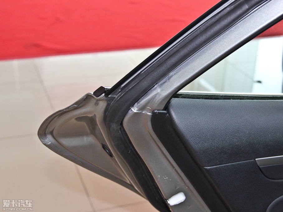 2014vB70 2.0L ԄӺA