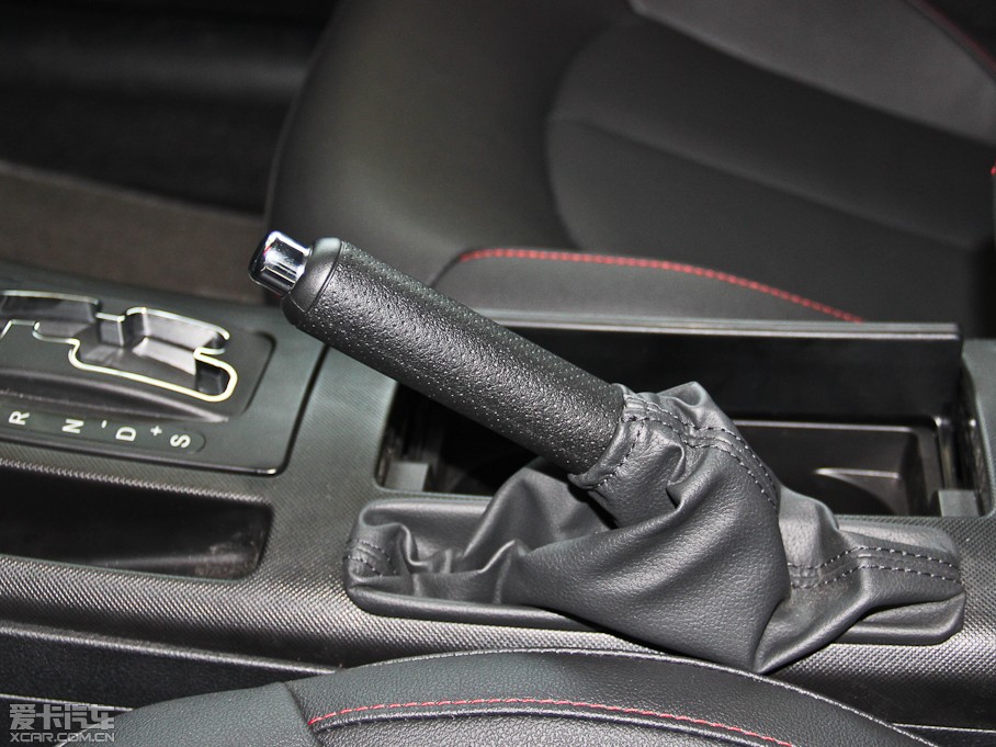 2014vB70 2.0L ԄӺA