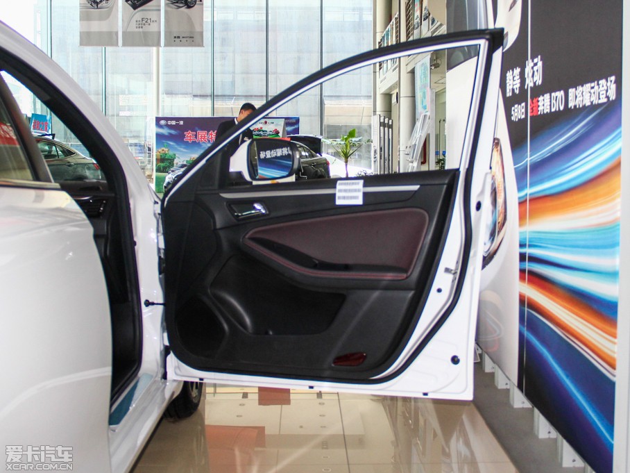 2014vB70 1.8T Ԅ\