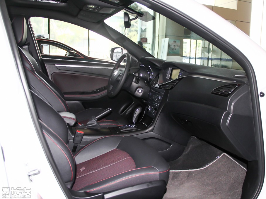 2014vB70 1.8T Ԅ\