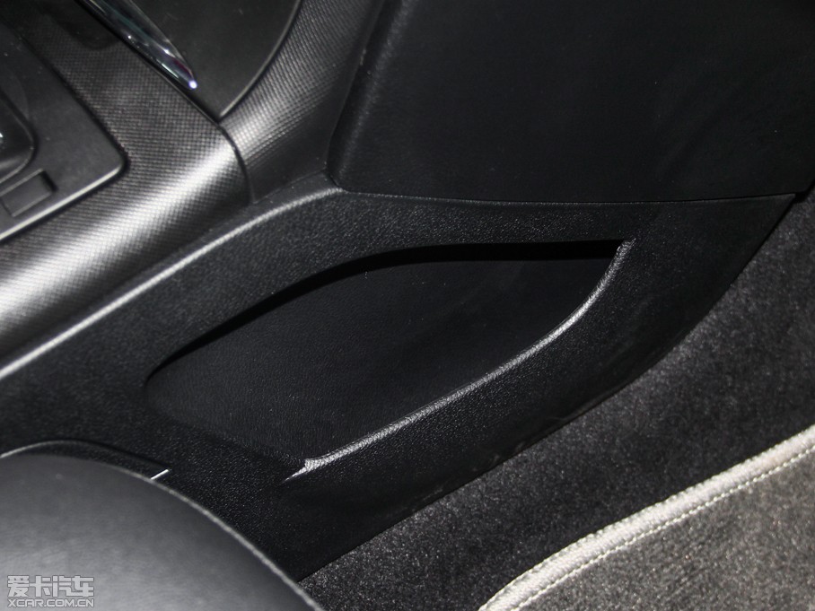 2014vB70 1.8T Ԅ\