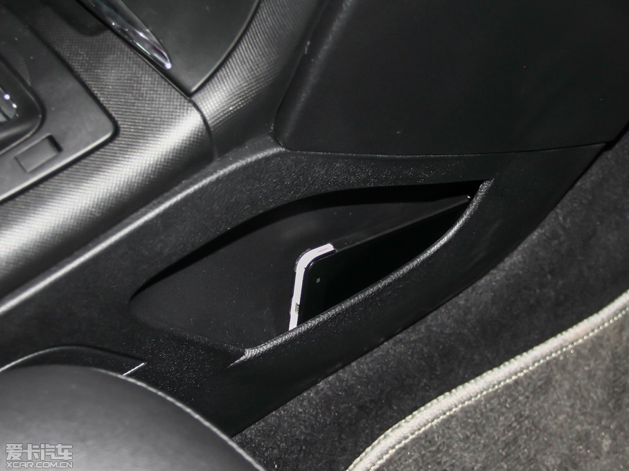 2014vB70 1.8T Ԅ\