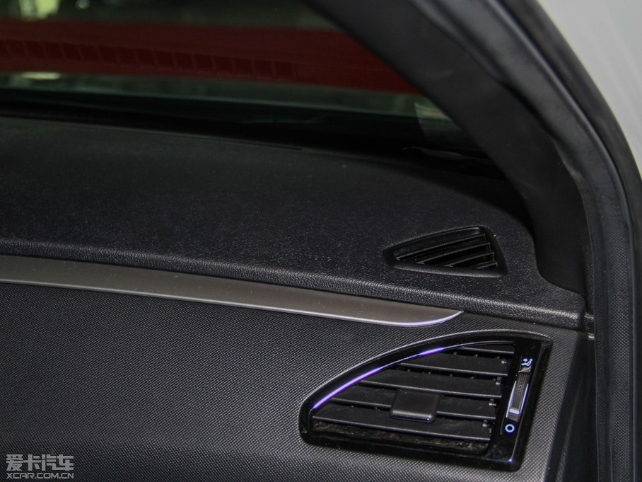 2014vB70 1.8T Ԅ(dng)\(yn)(dng)