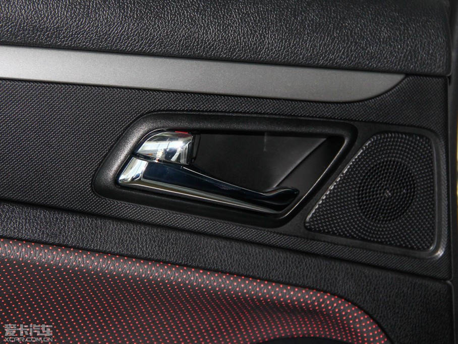 2014vB70 1.8T Ԅ\