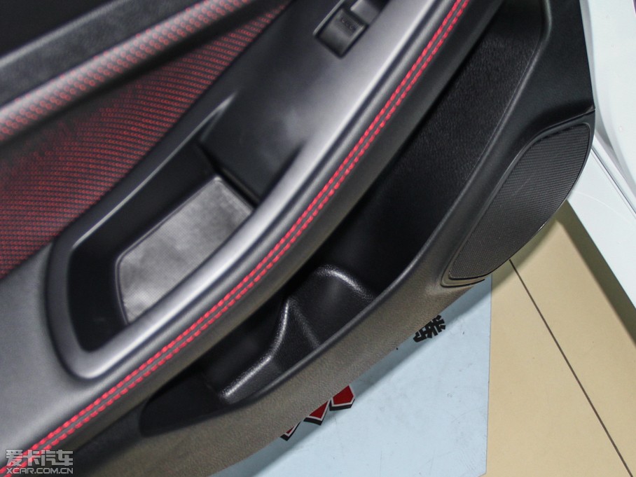 2014vB70 1.8T Ԅ\(yn)