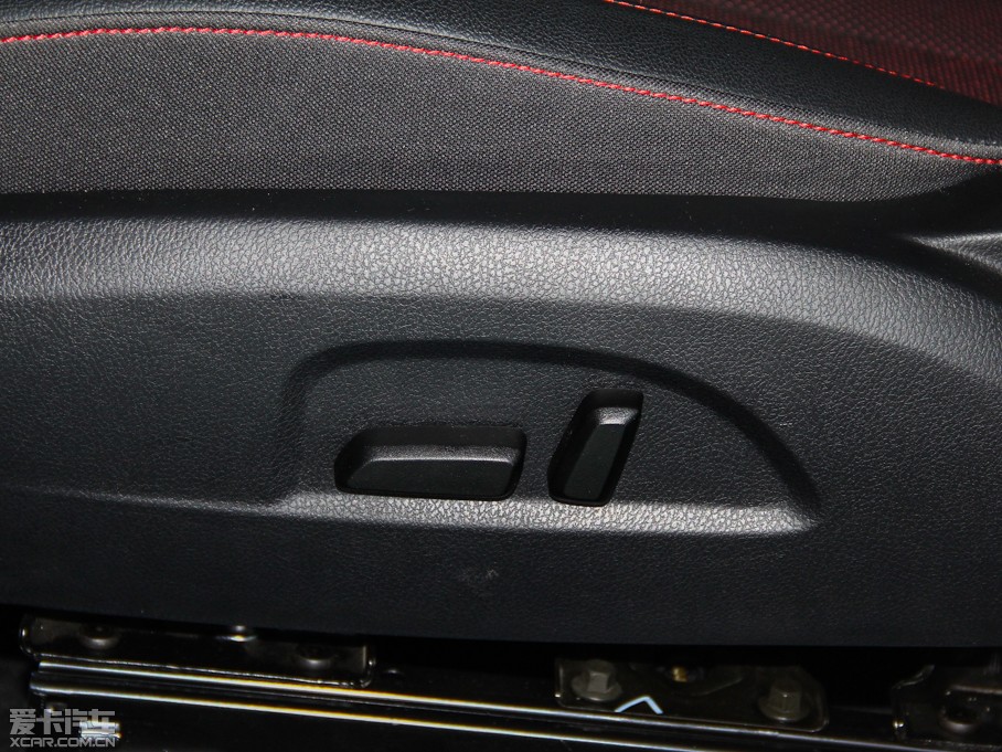 2014vB70 1.8T Ԅ\