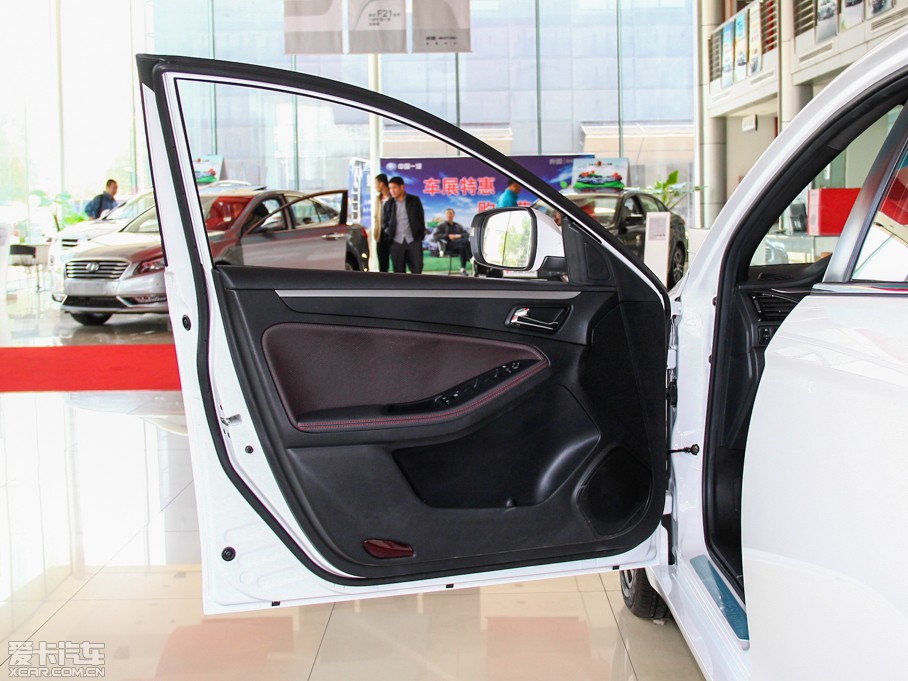 2014vB70 1.8T Ԅ\