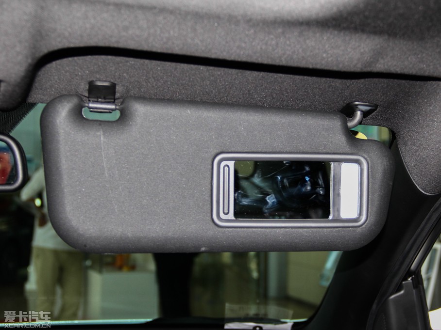 2014vB70 1.8T Ԅ\