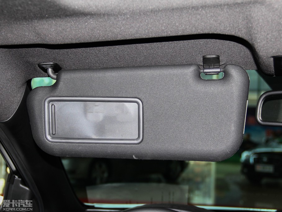 2014vB70 1.8T Ԅ\