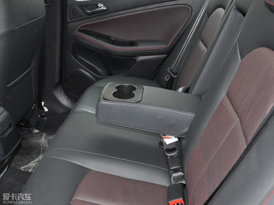 2014vB70 1.8T Ԅ\F