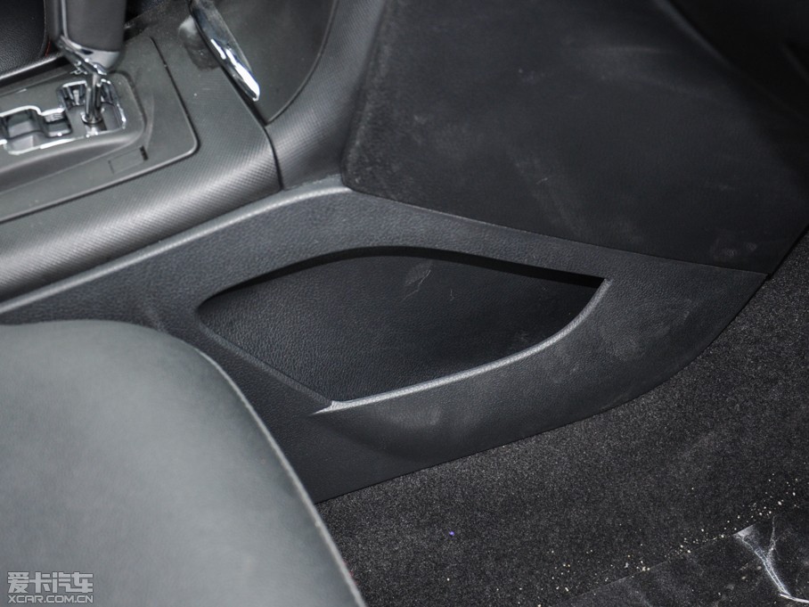 2014vB70 1.8T Ԅ\F