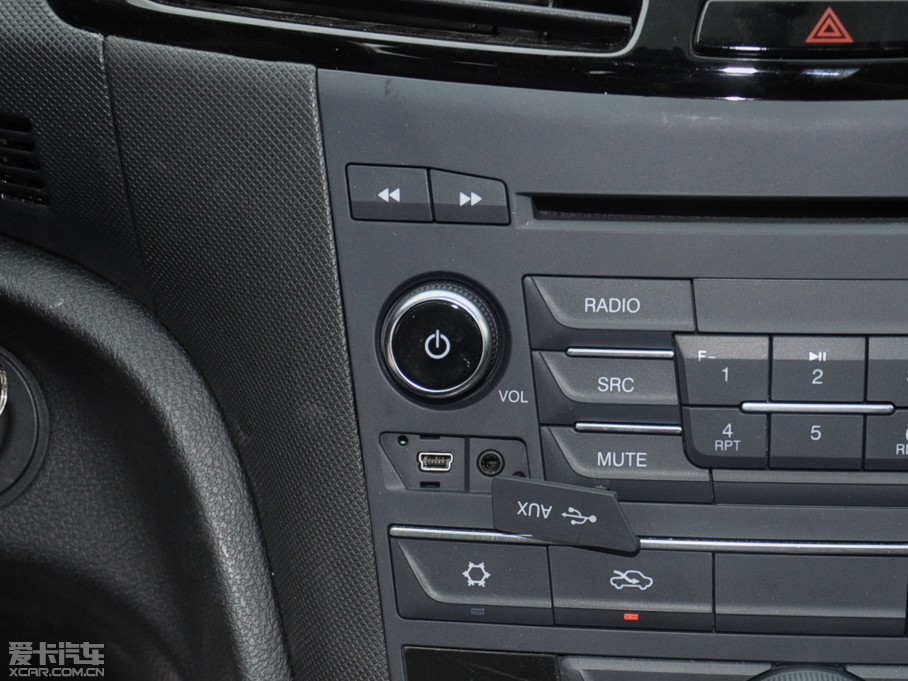 2014vB70 1.8T Ԅ\(yn)F