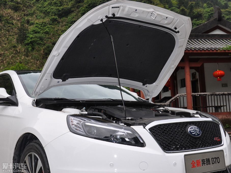 2014vB70 1.8T Ԅ\F