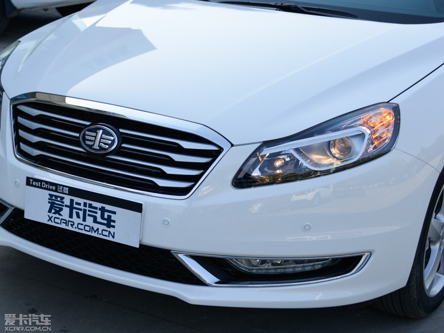 2014vB70 2.0L քӺA