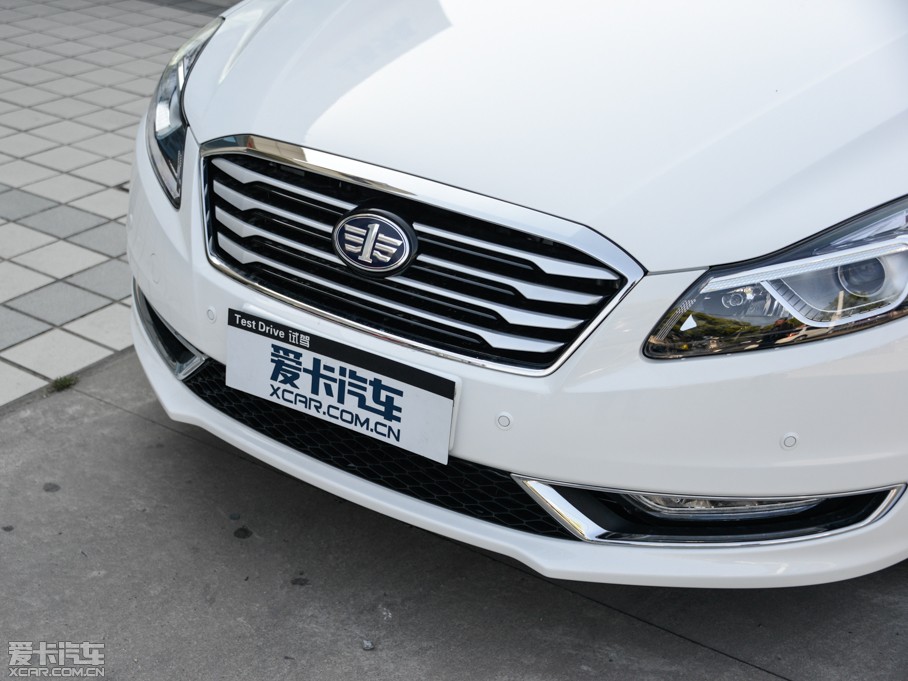 2014vB70 2.0L քӺA