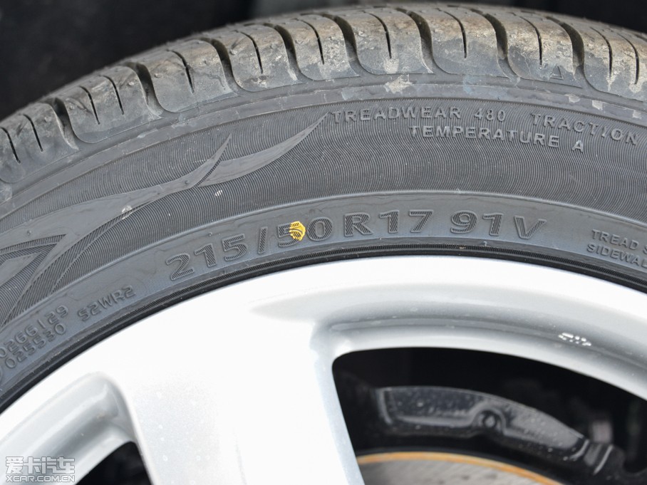 2014vB70 2.0L քӺA