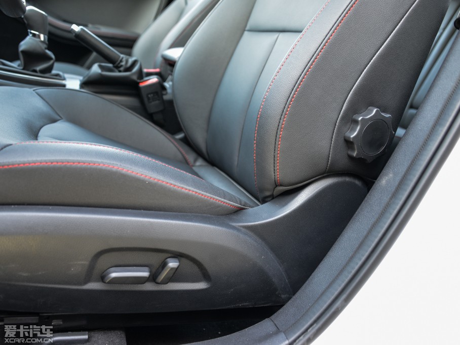 2014vB70 2.0L քӺA