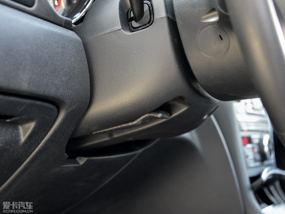 2014vB70 2.0L քӺA