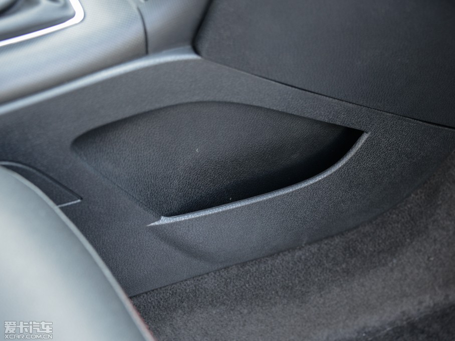 2014vB70 2.0L քӺA