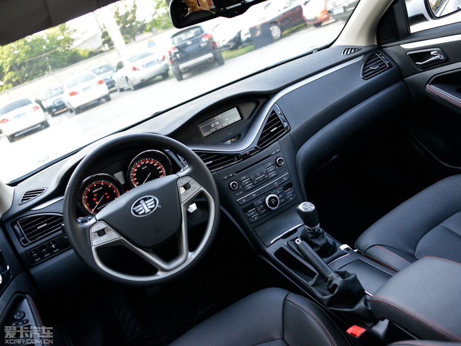 2014vB70 2.0L քӺA