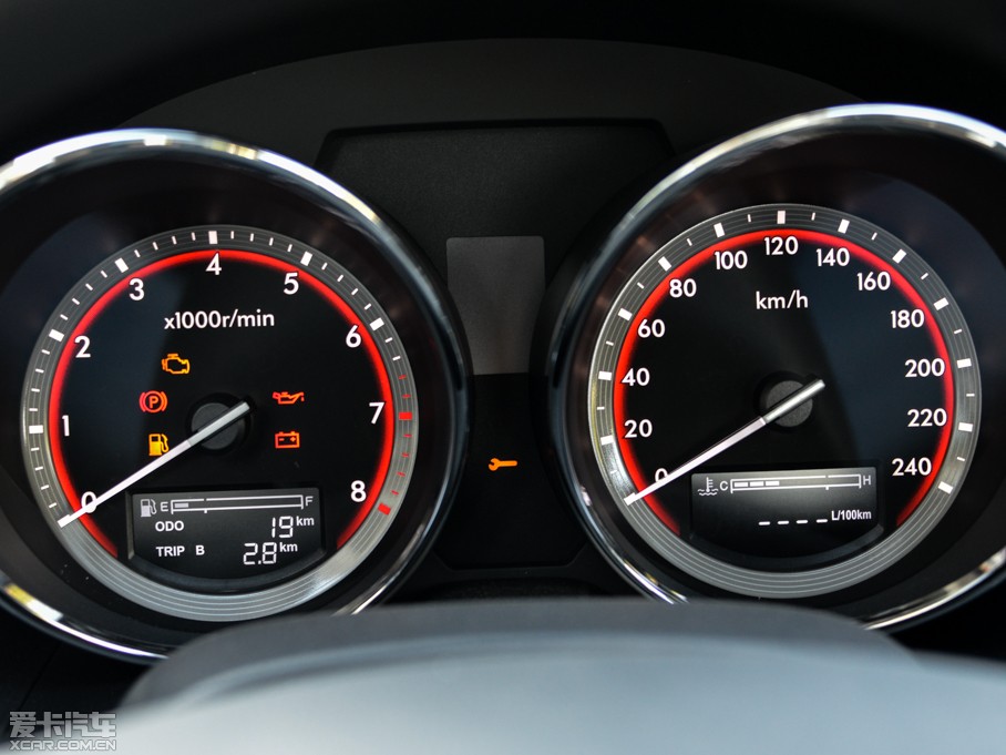 2014vB70 2.0L ք(dng)A