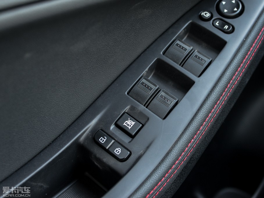 2014vB70 2.0L քӺA