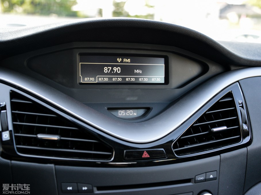 2014vB70 2.0L քӺA