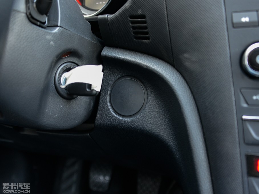 2014vB70 2.0L ք(dng)A