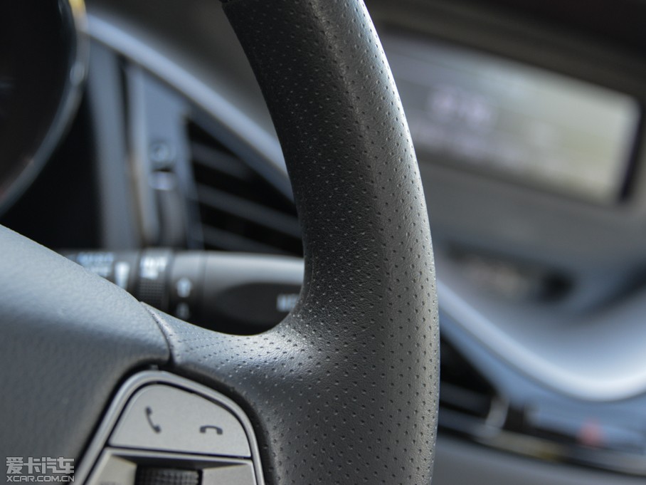 2014vB70 2.0L քӺA