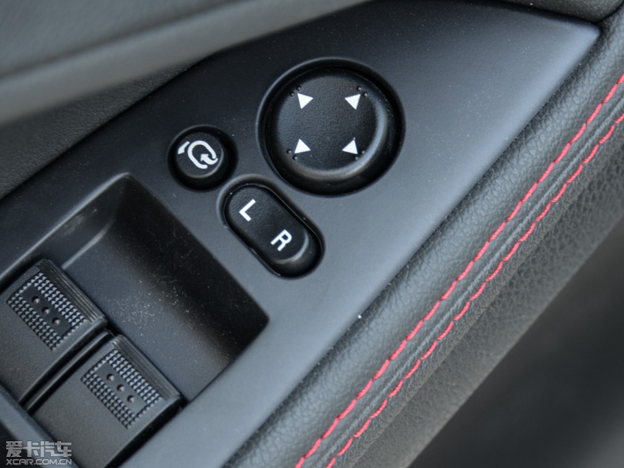 2014vB70 2.0L ք(dng)A