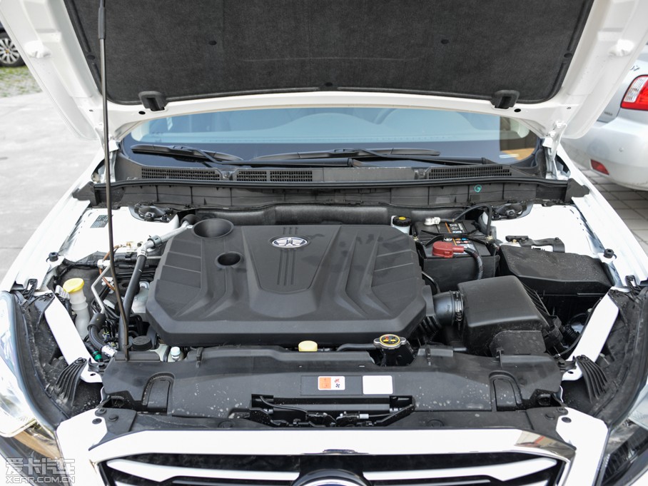 2014vB70 2.0L քӺA