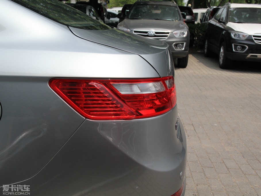 2014vB70 2.0L ԄӺA