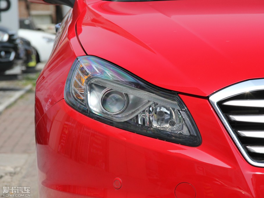 2014vB70 2.0L ԄӺA