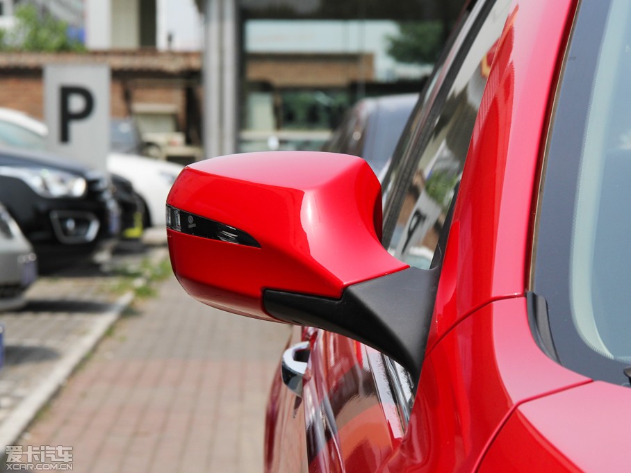 2014vB70 2.0L ԄӺA