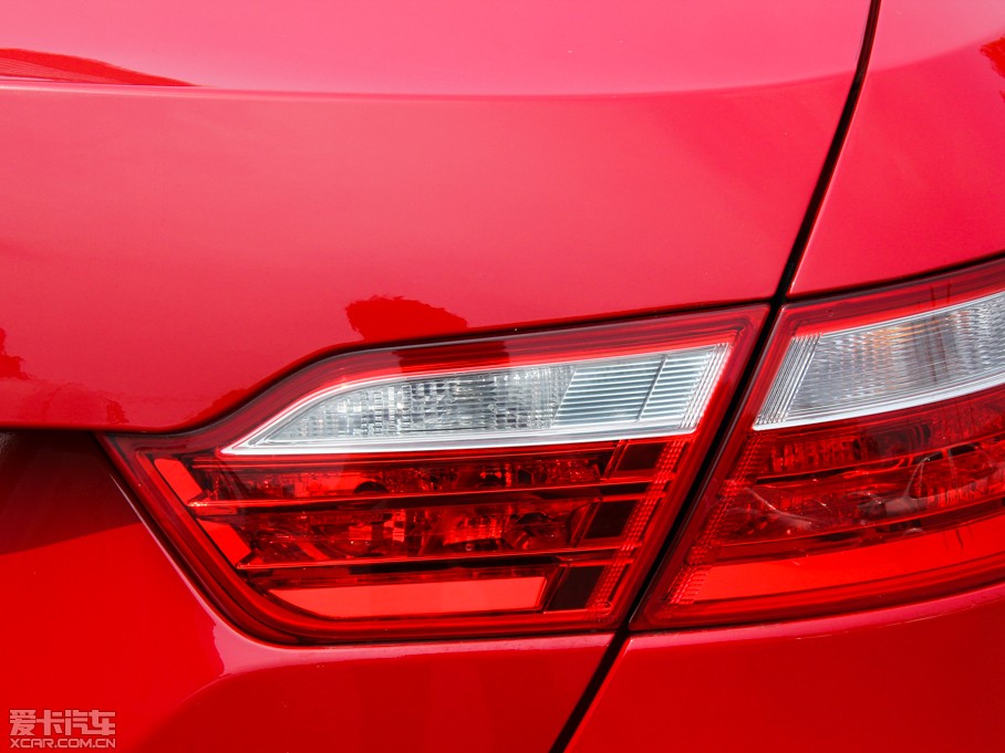 2014vB70 2.0L ԄӺA