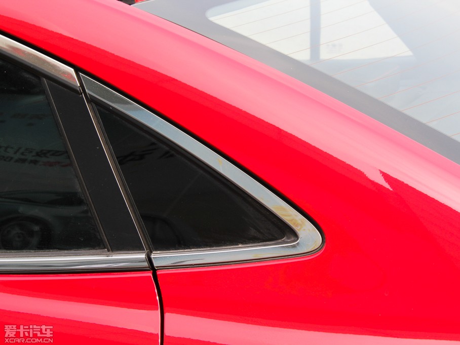 2014vB70 2.0L ԄӺA