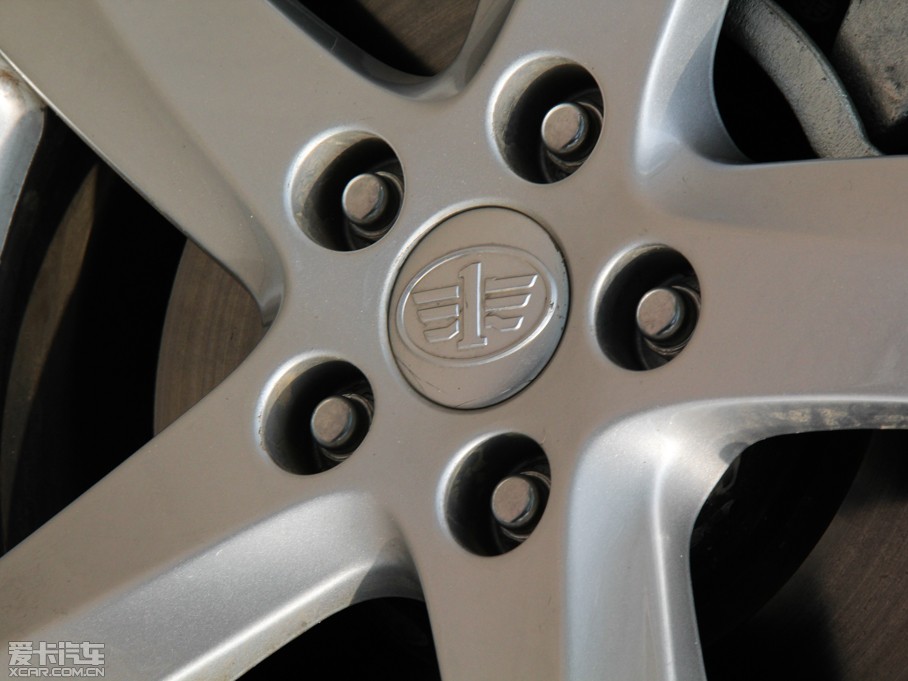 2014vB70 2.0L ԄӺA