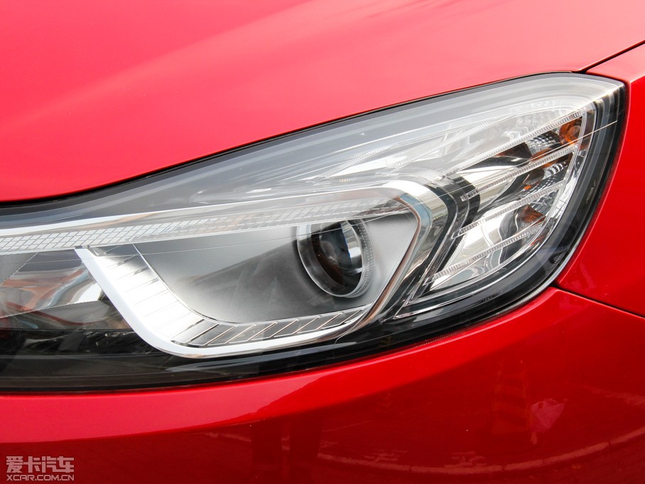 2014vB70 2.0L ԄӺA