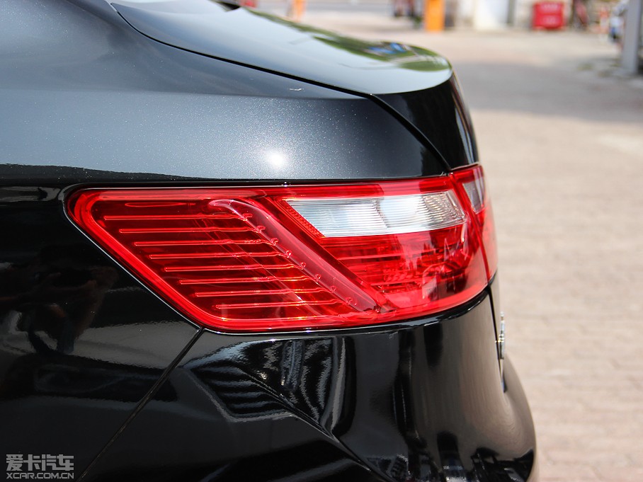 2014vB70 2.0L քӺA