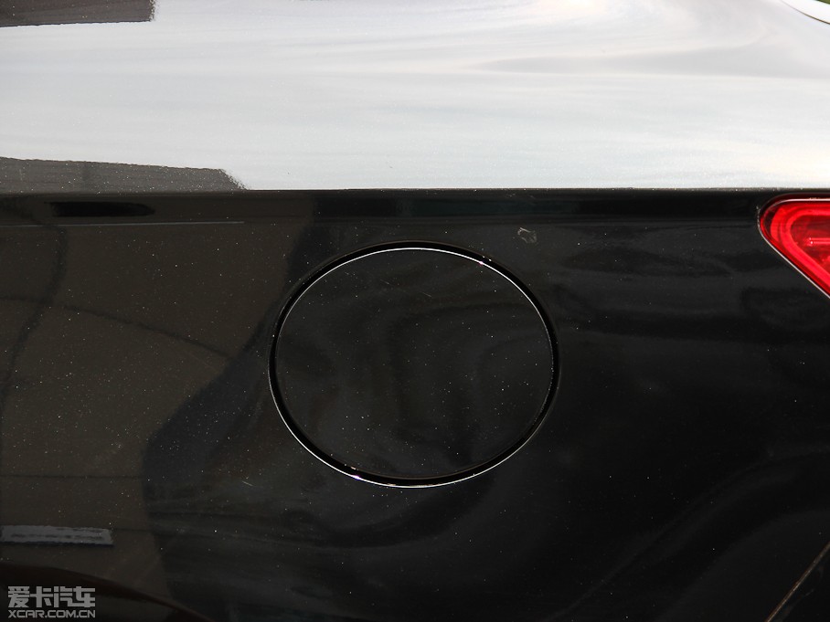 2014vB70 2.0L քӺA