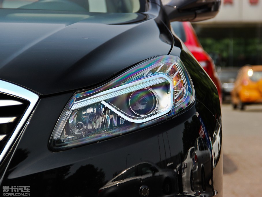 2014vB70 2.0L քӺA