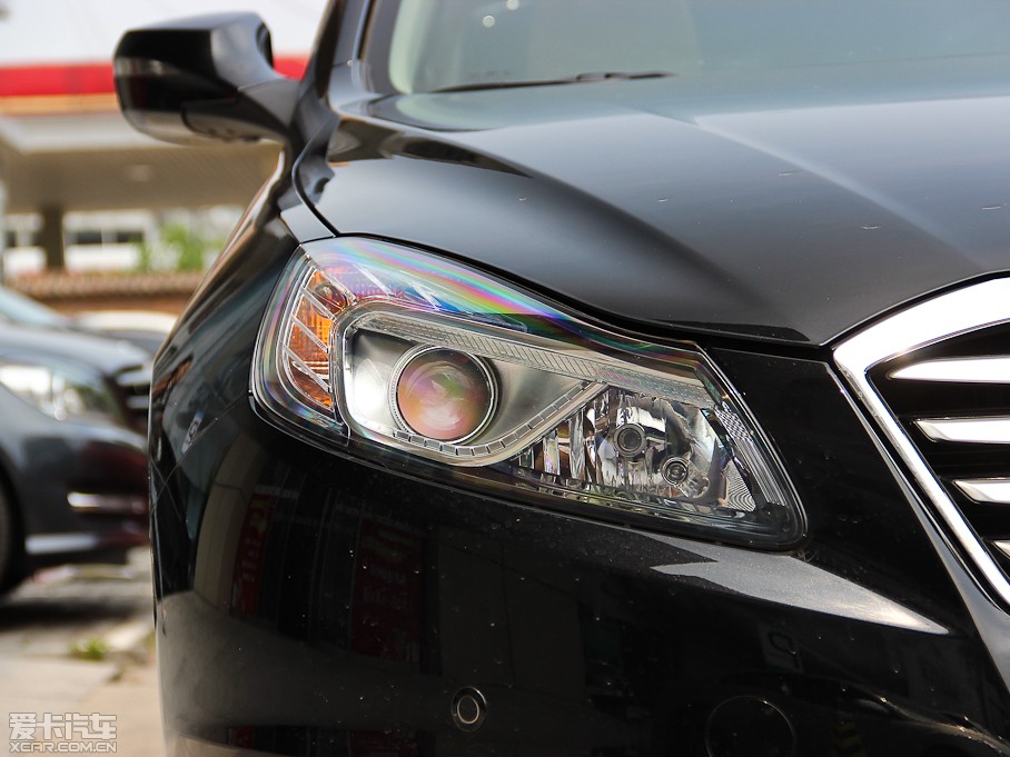 2014vB70 2.0L քӺA